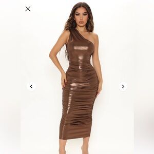 Fashion Nova Elegant One-Shoulder Brown midi Dress